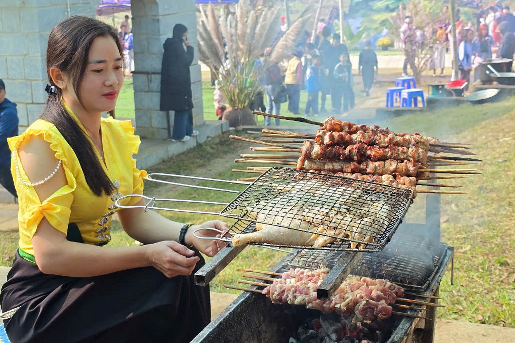 Chợ phiên vùng cao - Chào năm mới 2025 - ảnh 11