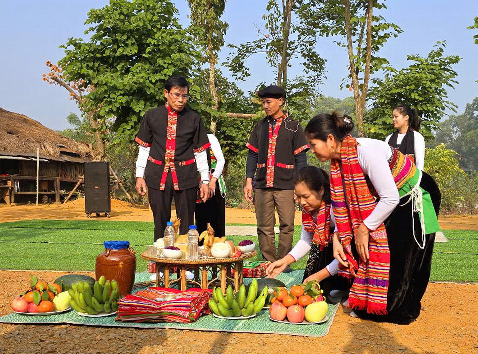 Lễ mừng cơm mới của cộng đồng dân tộc Thái - ảnh 3