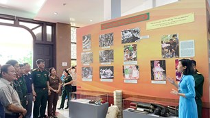 Trưng bày hơn 300 hình ảnh, hiện vật, tài liệu tại triển lãm “Da cam - Lương tri và Công lý”