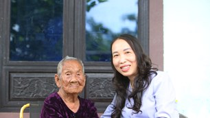 Chăm sóc, phụng dưỡng các  Mẹ Việt Nam Anh hùng